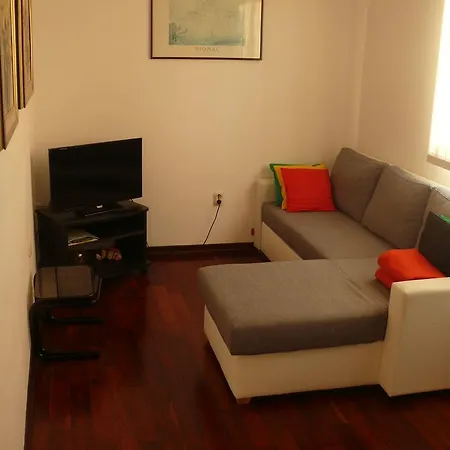 Branimir Apartment *